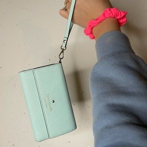 Kate Spade Wristlet Wallet